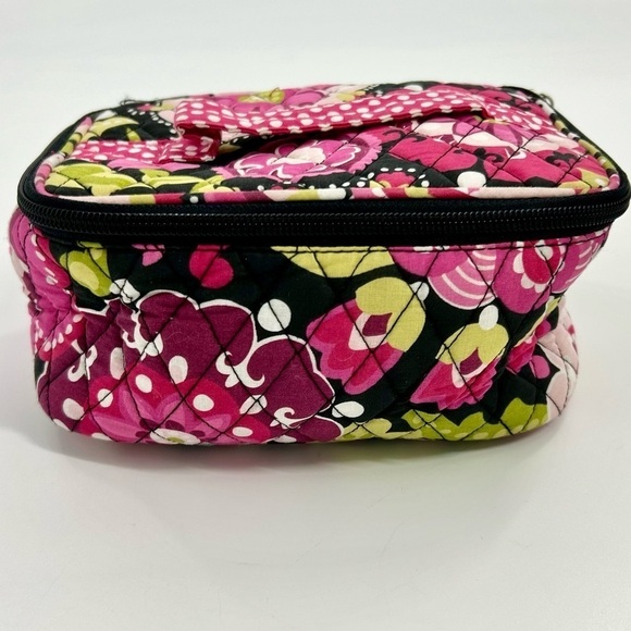 Pottery Barn Pink Floral Quilted Coquette Girl Preppy Soft Make Up Travel Bag - Picture 2 of 4